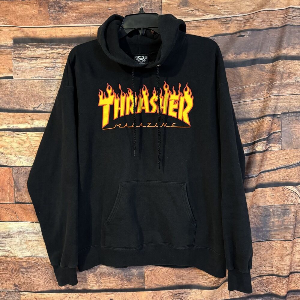 Thrasher Magazine Flame Logo Hoodie Men's Size M Black Pullover Skateboard
